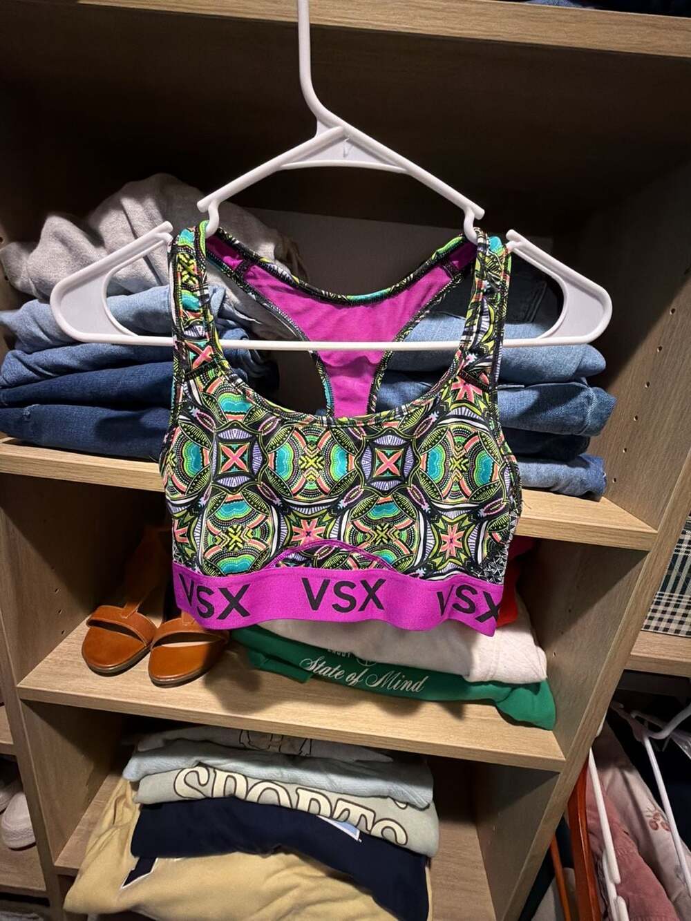 Victoria's Secret VSX Sports Bra, Multicolor Geometric Print, Size S